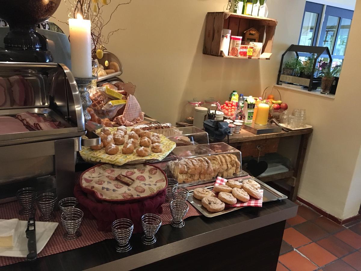 Ziza Hotel Valkenburg aan de Geul Bagian luar foto